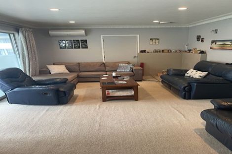 Photo of property in 3 Cotton Place, Opaheke, Papakura, 2113