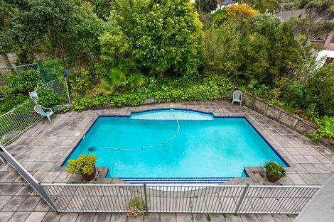 Photo of property in 6 David Beattie Place, Chatswood, Auckland, 0626