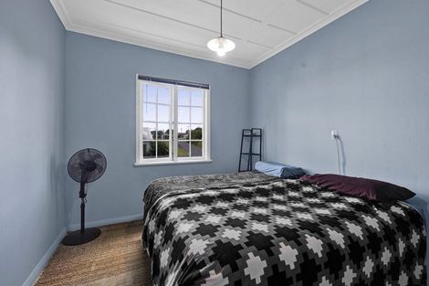 Photo of property in 6 Devon Street, Patea, 4520