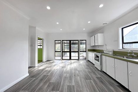 Photo of property in 18 Konini Street, Tawhero, Whanganui, 4501