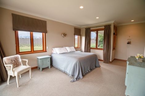 Photo of property in 116 Saint Andrews Road, Havelock North, 4130