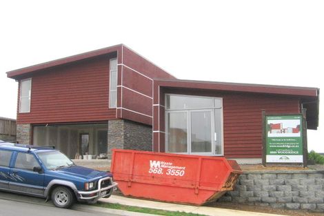 Photo of property in 42 Cedarwood Street, Woodridge, Wellington, 6037