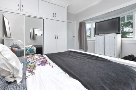 Photo of property in 1/23 Brandon Road, Glen Eden, Auckland, 0602