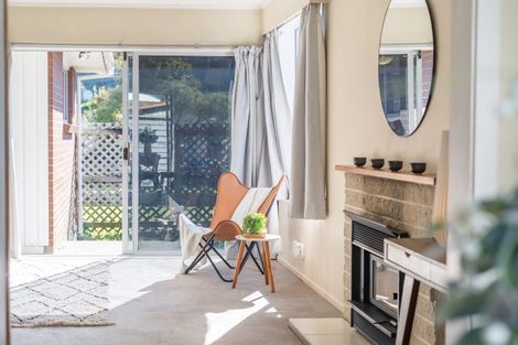 Photo of property in 75 Pasadena Crescent, Totara Park, Upper Hutt, 5018