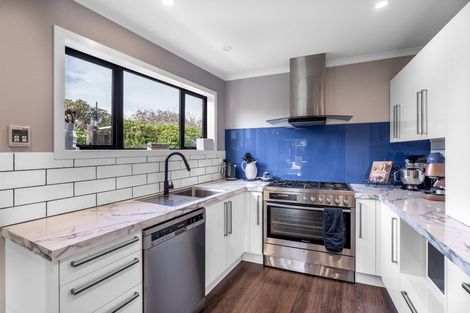 Photo of property in 34 Cruickshank Crescent, Rosedale, Invercargill, 9810