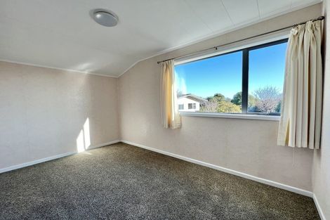 Photo of property in 8 Cruickshank Crescent, Rosedale, Invercargill, 9810