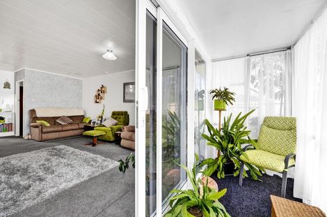 Photo of property in 61 Murray Avenue, Hawera, 4610