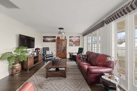 Photo of property in 129 Mays Road, St Albans, Christchurch, 8052