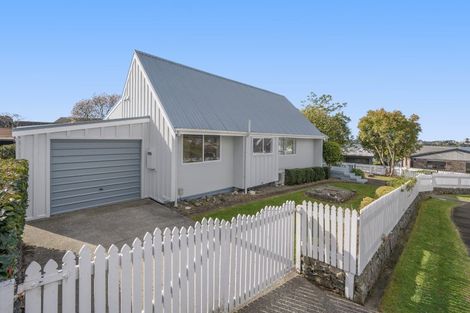 Photo of property in 6a Novella Place, Brookfield, Tauranga, 3110
