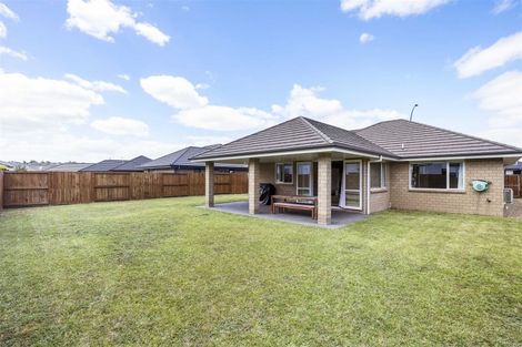 Photo of property in 18 Chalgrove Road, Huntington, Hamilton, 3210