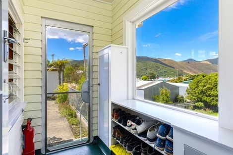 Photo of property in 5 Cook Street, Havelock, 7100