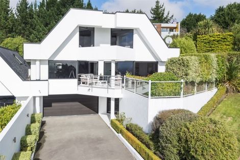 Photo of property in 2/31 Harry Ell Drive, Cashmere, Christchurch, 8022