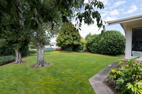 Photo of property in 21 Forsyth Street, St Andrews, Hamilton, 3200