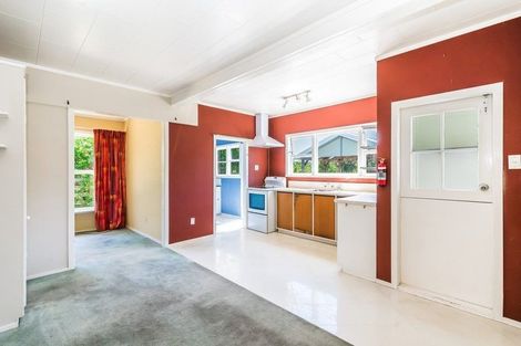 Photo of property in 27 Goldsborough Avenue, Raumati Beach, Paraparaumu, 5032