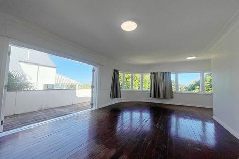 Photo of property in 38 Ngaiwi Street, Orakei, Auckland, 1071