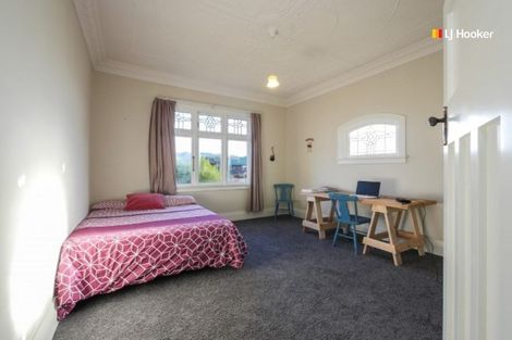 Photo of property in 249 Macandrew Road, Forbury, Dunedin, 9012