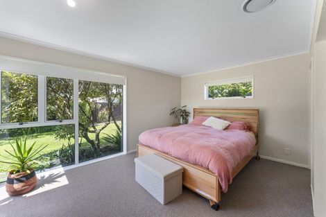 Photo of property in 34 Townshend Crescent, Halswell, Christchurch, 8025