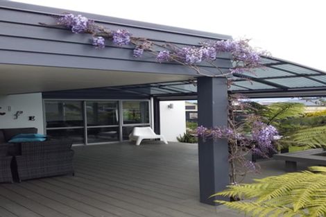 Photo of property in 20 Roseberry Place, Whitianga, 3510