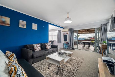 Photo of property in 20 Fenruss Street, Fairy Springs, Rotorua, 3015