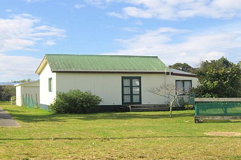 Photo of property in 308a Sylvia Road, Whangamata, 3620