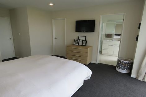 Photo of property in 15 Popokatea Drive, Takanini, 2112