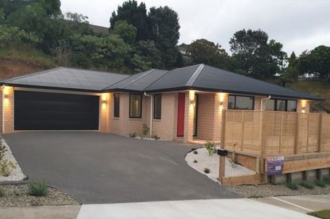 Photo of property in 3 Frederick Place, Whalers Gate, New Plymouth, 4310