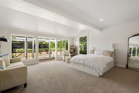 Photo of property in 49b Roland Road, Greenhithe, Auckland, 0632