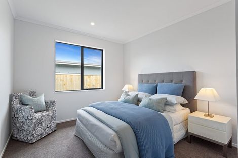 Photo of property in 27 Tiromoana Drive, Red Beach, 0932