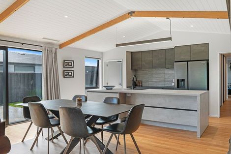 Photo of property in 4 Roles Way, Rolleston, 7615