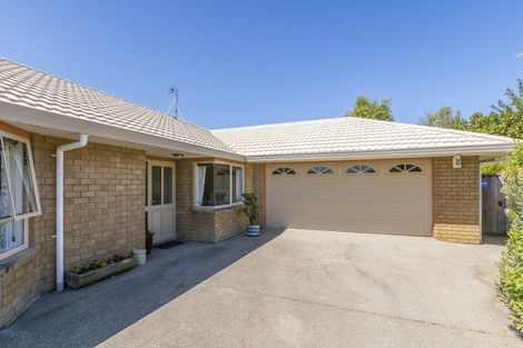 Photo of property in 66 Awatea Avenue, Paraparaumu, 5032
