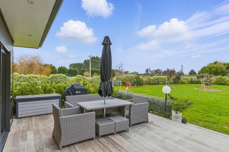 Photo of property in 518 Hickford Road, Foxton, 4891