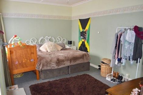 Photo of property in 27 Toi Street, Otaki Beach, Otaki, 5512