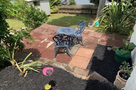 Photo of property in 2/32 Stredwick Drive, Torbay, Auckland, 0630