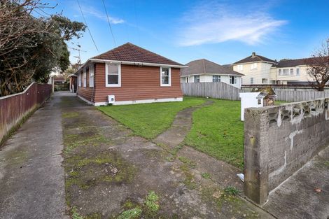 Photo of property in 55 Gordon Street, Avalon, Lower Hutt, 5011