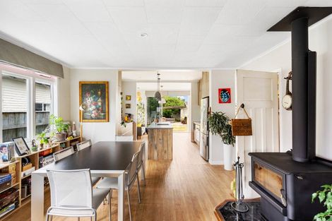 Photo of property in 127 Wellesley Road, Napier South, Napier, 4110