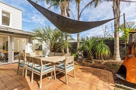 Photo of property in 1/2a Stredwick Drive, Torbay, Auckland, 0630