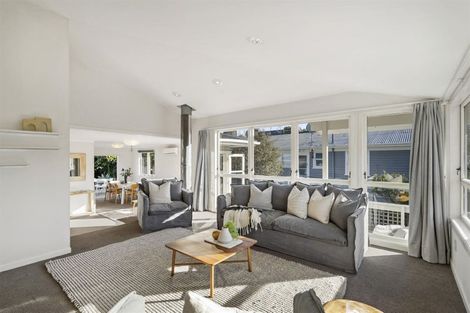 Photo of property in 11 Church Street, Northcote Point, Auckland, 0627