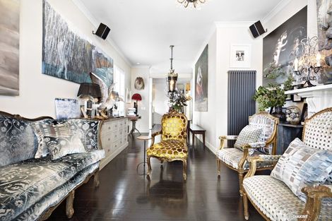 Photo of property in 22 Charlotte Avenue, Brooklyn, Wellington, 6021