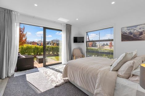 Photo of property in Northlake, 17 Armidale Crescent, Wanaka, 9305