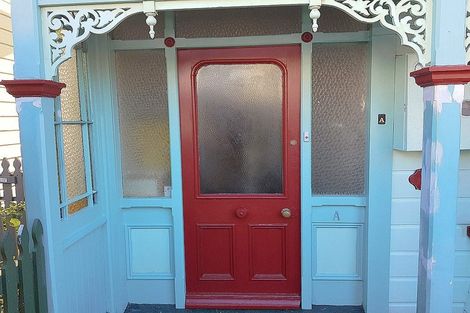 Photo of property in 20a Waripori Street, Berhampore, Wellington, 6023