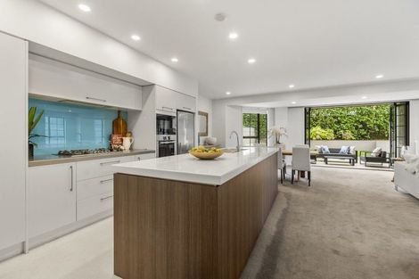 Photo of property in Gb/2 Bassett Road, Remuera, Auckland, 1050