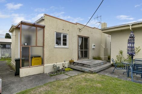 Photo of property in 38 Sweetman Avenue, Paraparaumu Beach, Paraparaumu, 5032