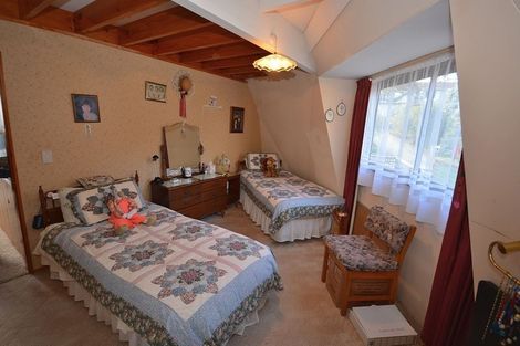 Photo of property in 12 Island View Terrace, Waikanae Beach, Waikanae, 5036