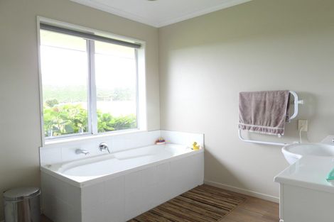 Photo of property in 203 Awamoa Road, Awamoa, Oamaru, 9492