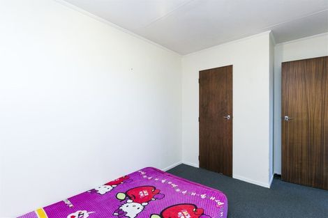 Photo of property in 15b Lenox Grove, Johnsonville, Wellington, 6037