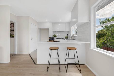 Photo of property in 27 Takanini Road, Takanini, 2112