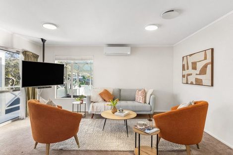 Photo of property in 6 Bayou Lane, Churton Park, Wellington, 6037