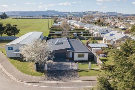 Photo of property in 23 Reid Avenue, Mosgiel, 9024