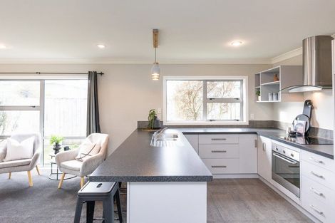 Photo of property in 15 Millbrook Place, Ashhurst, 4810