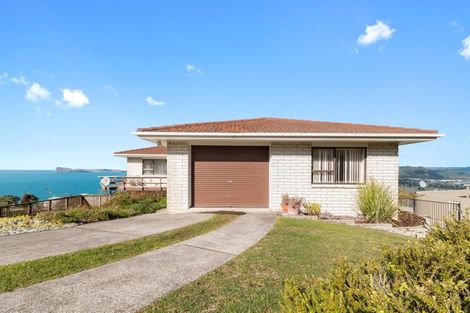 Photo of property in 252 Paku Drive, Tairua, 3508